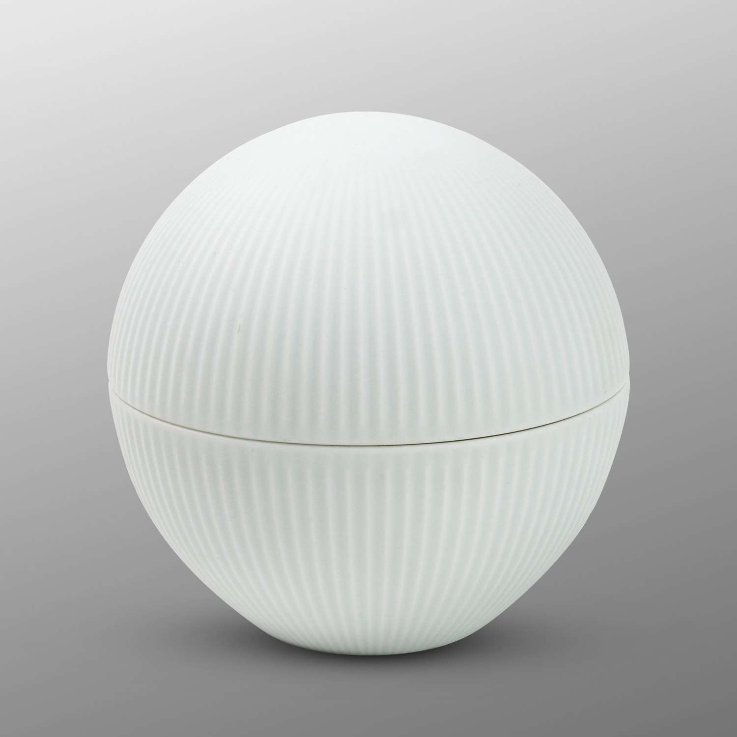 Mat White Lidded Bowl 3.5"