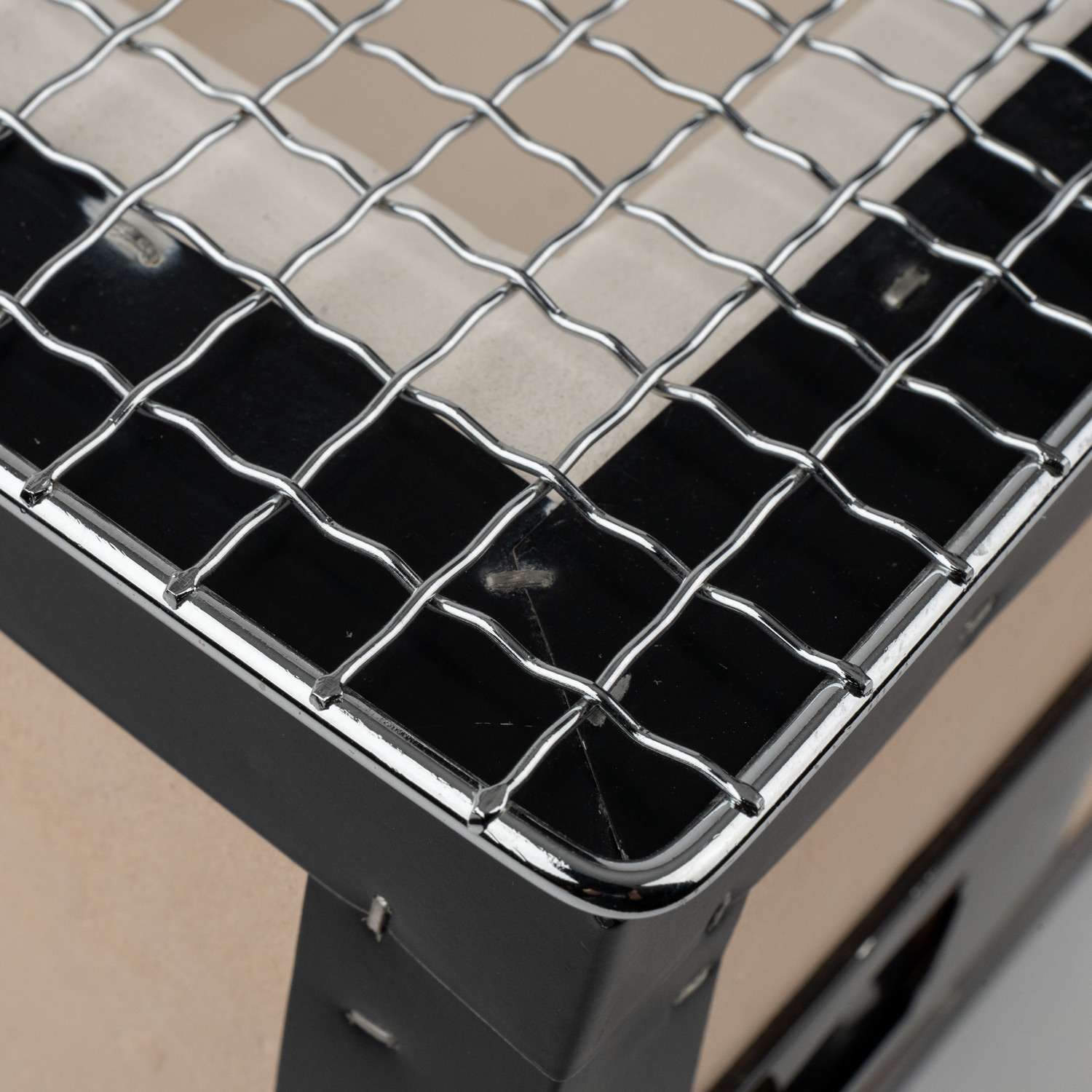 Image of Japanese-Style Charcoal Konro Grill with Net - 12.25" 7